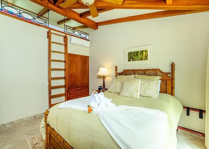 Palms 20 Luxury Oceanfront * Playa Flamingo